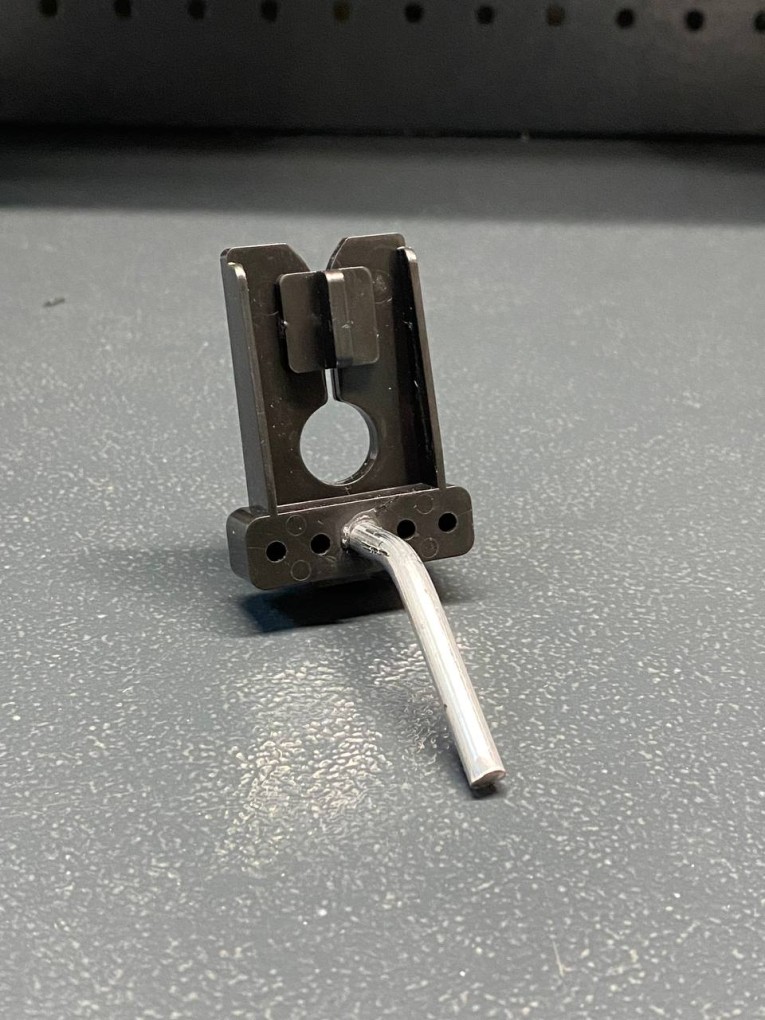 Крючок наклонный 50 мм купить в Самаре Крючок наклонный 50 мм купить в Самаре