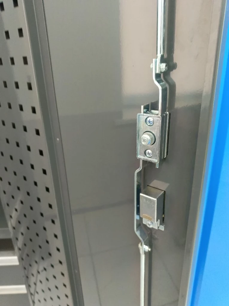 Шкаф инструментальный FBK 20 PR.2B2.1S купить в Самаре Шкаф инструментальный FBK 20 PR.2B2.1S купить в Самаре